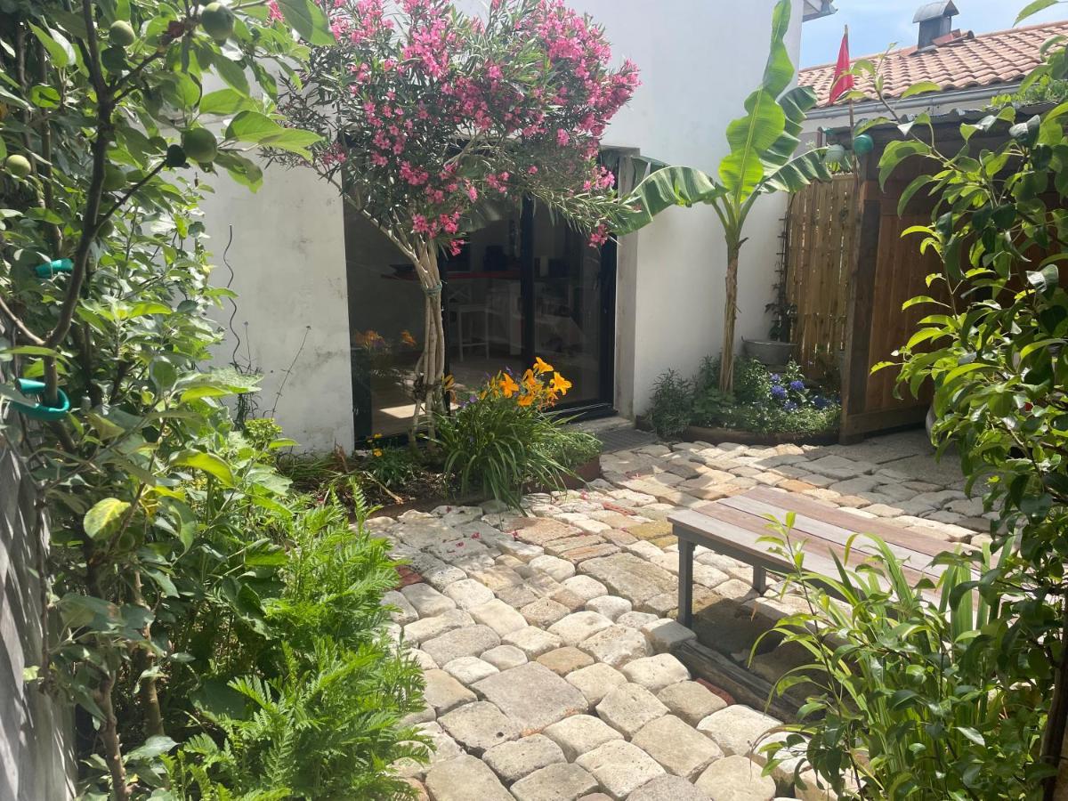 Maison Independante Avec Jardin, Tres Calme, Centre Ville La Rochelle La Rochelle  Eksteriør bilde
